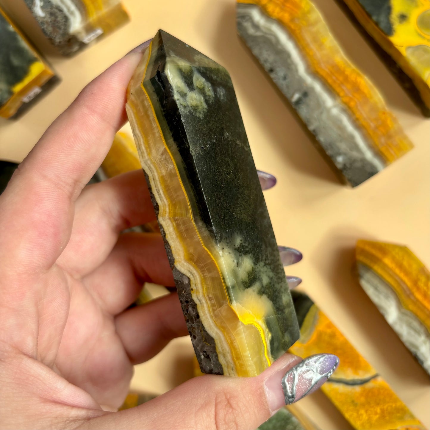BUMBLEBEE JASPER TOWER