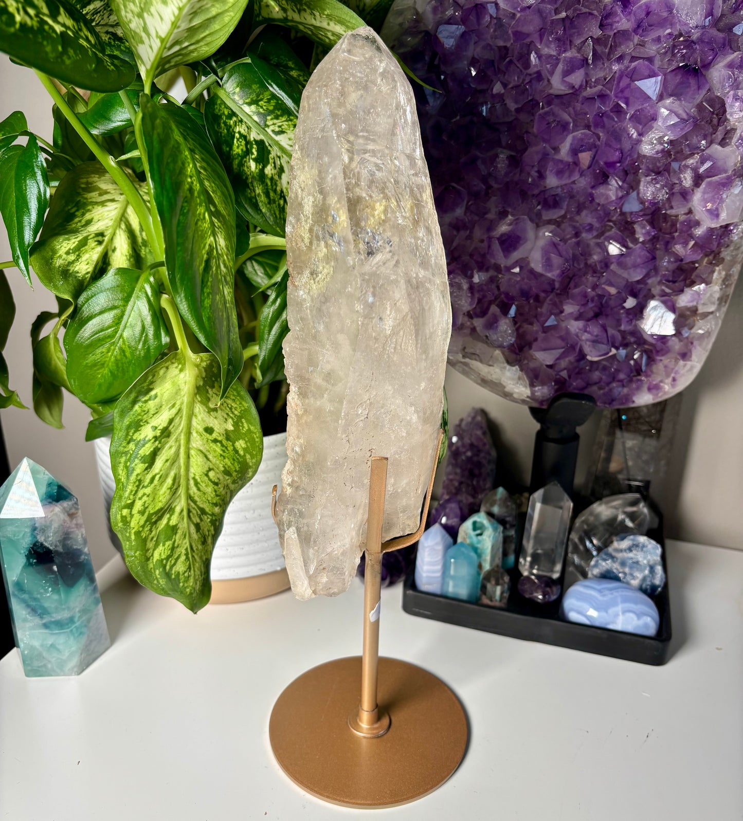 GARDEN QUARTZ POINT ON STAND - 244