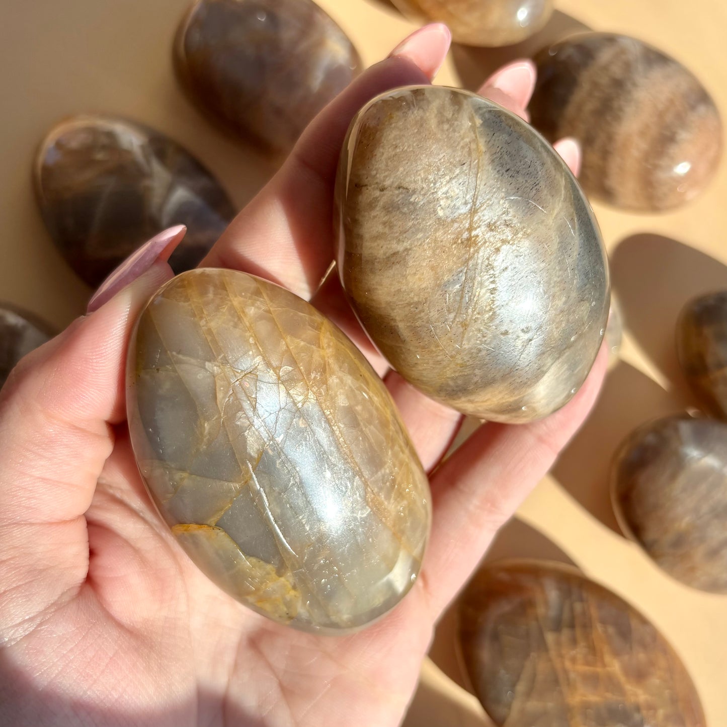 SUNSTONE MOONSTONE PALMSTONE