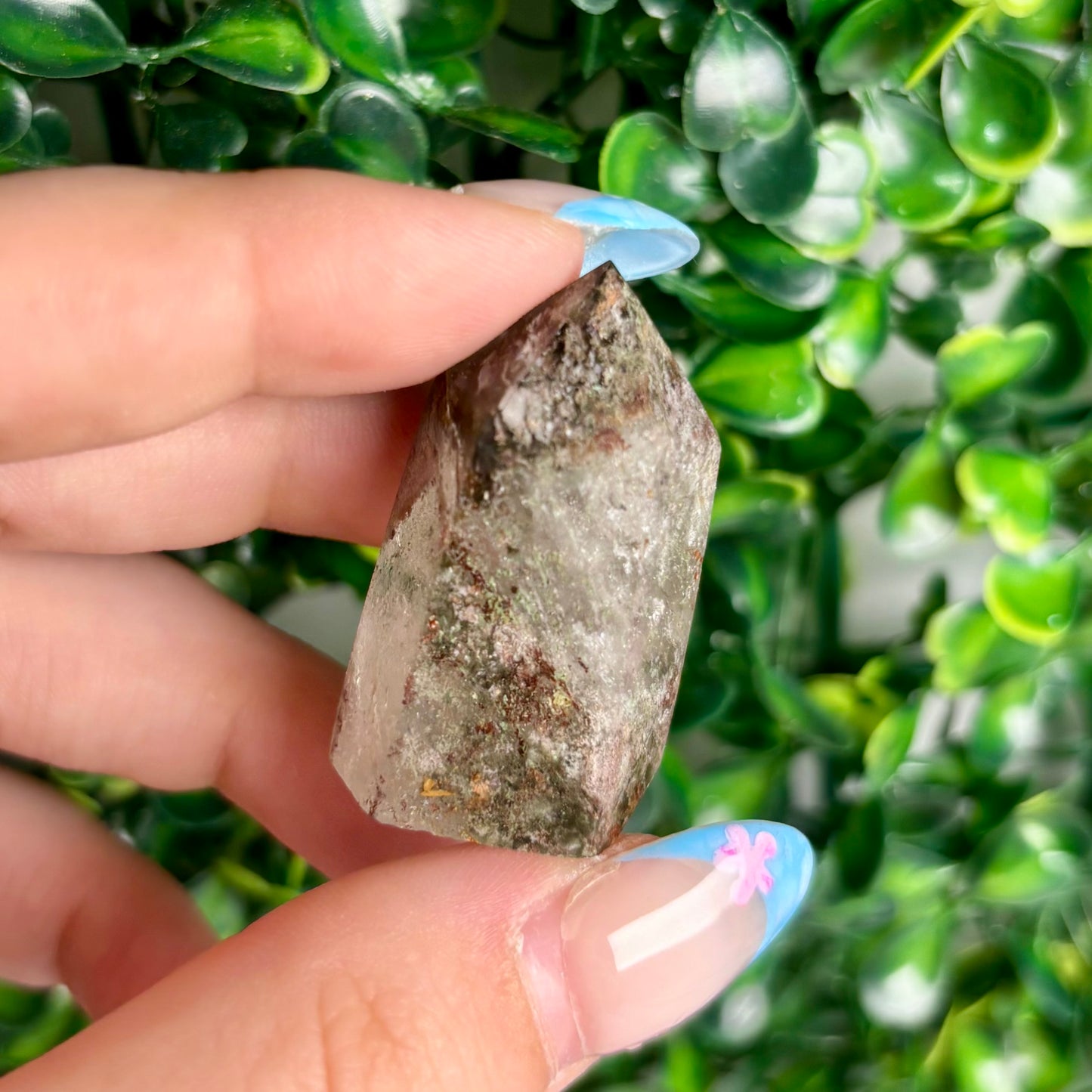 GARDEN QUARTZ TOWERS