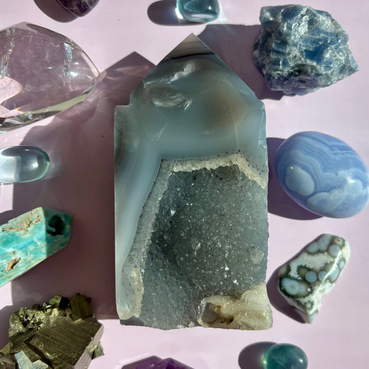 AGATE DRUZY TOWERS
