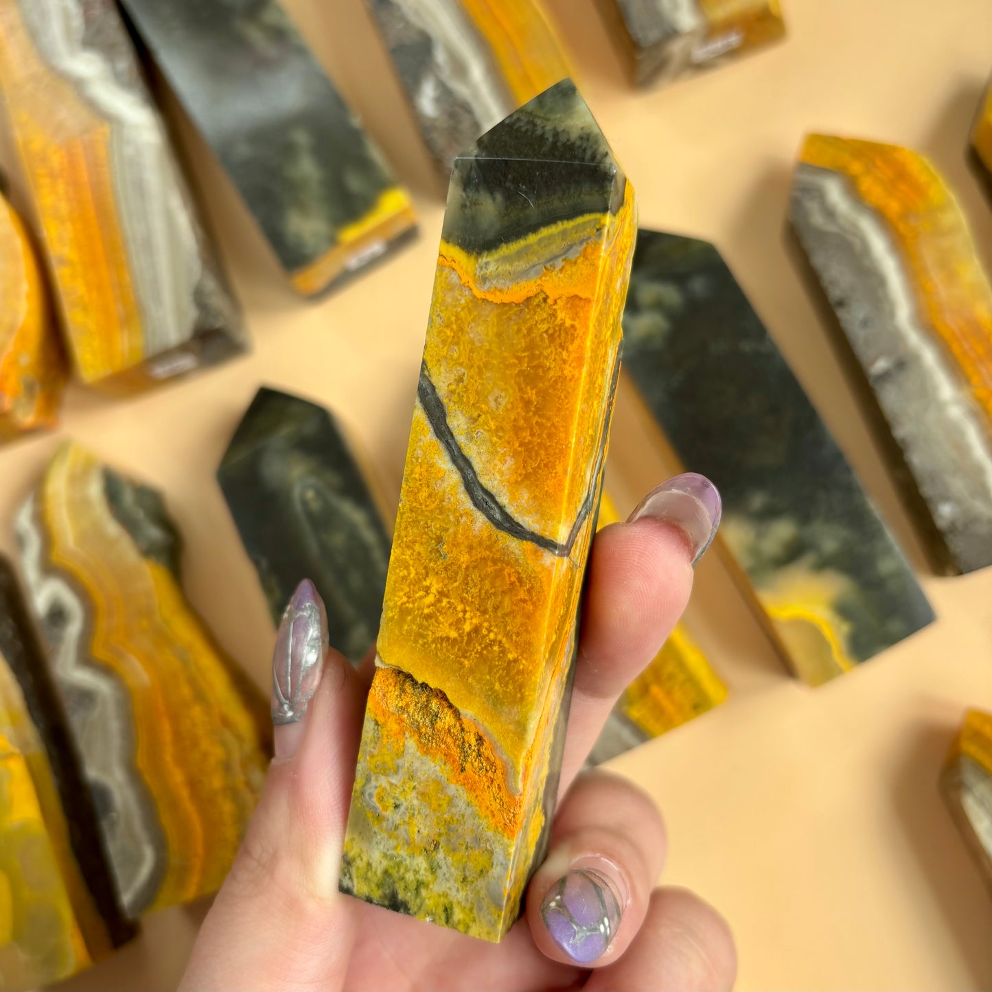 BUMBLEBEE JASPER TOWER