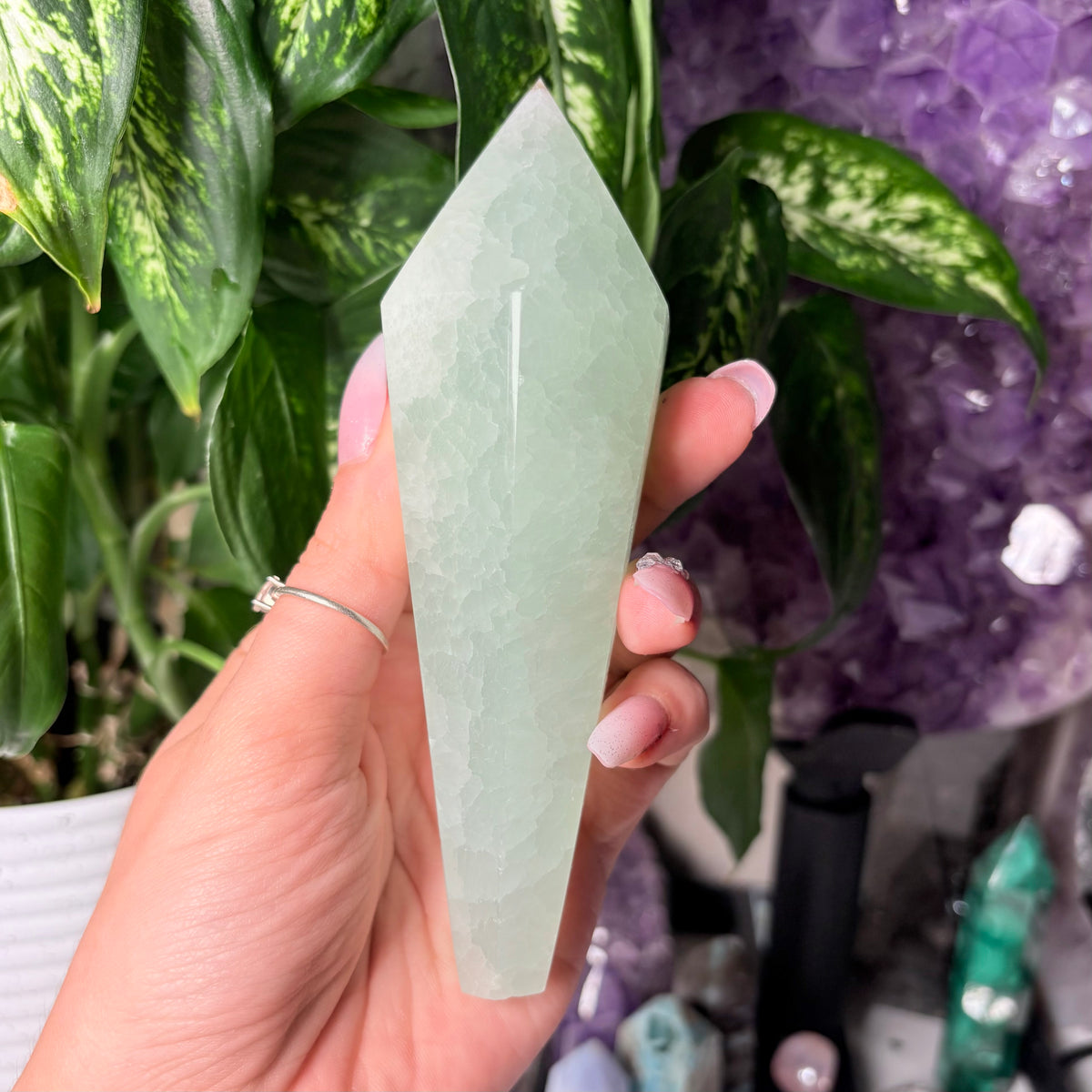PISTACHIO CALCITE WANDS