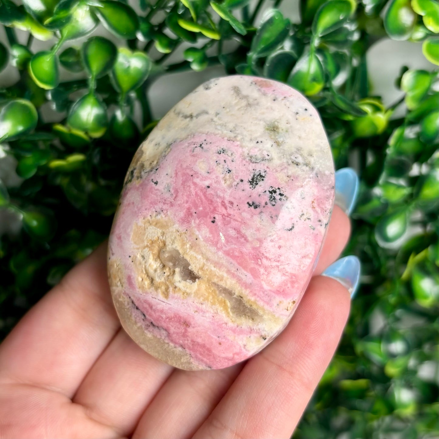 RHODONITE PALMSTONES