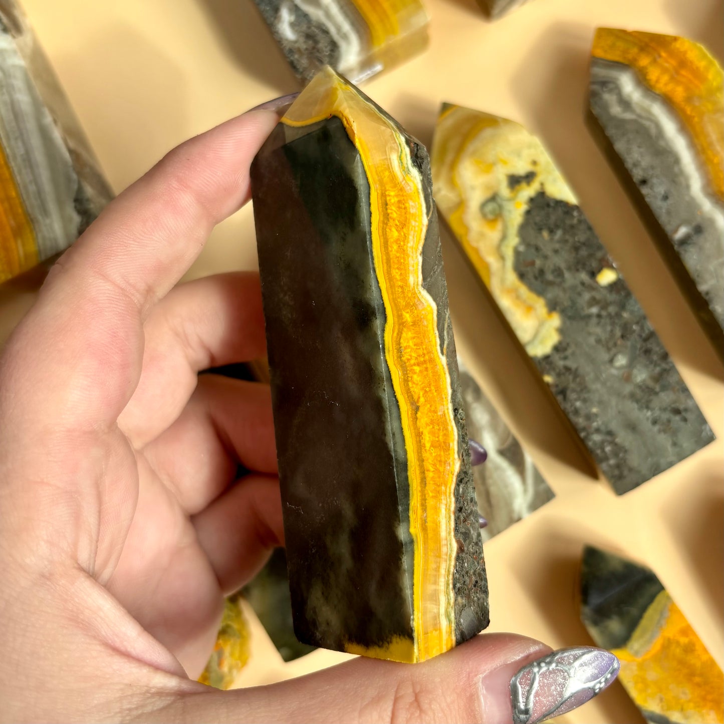 BUMBLEBEE JASPER TOWER