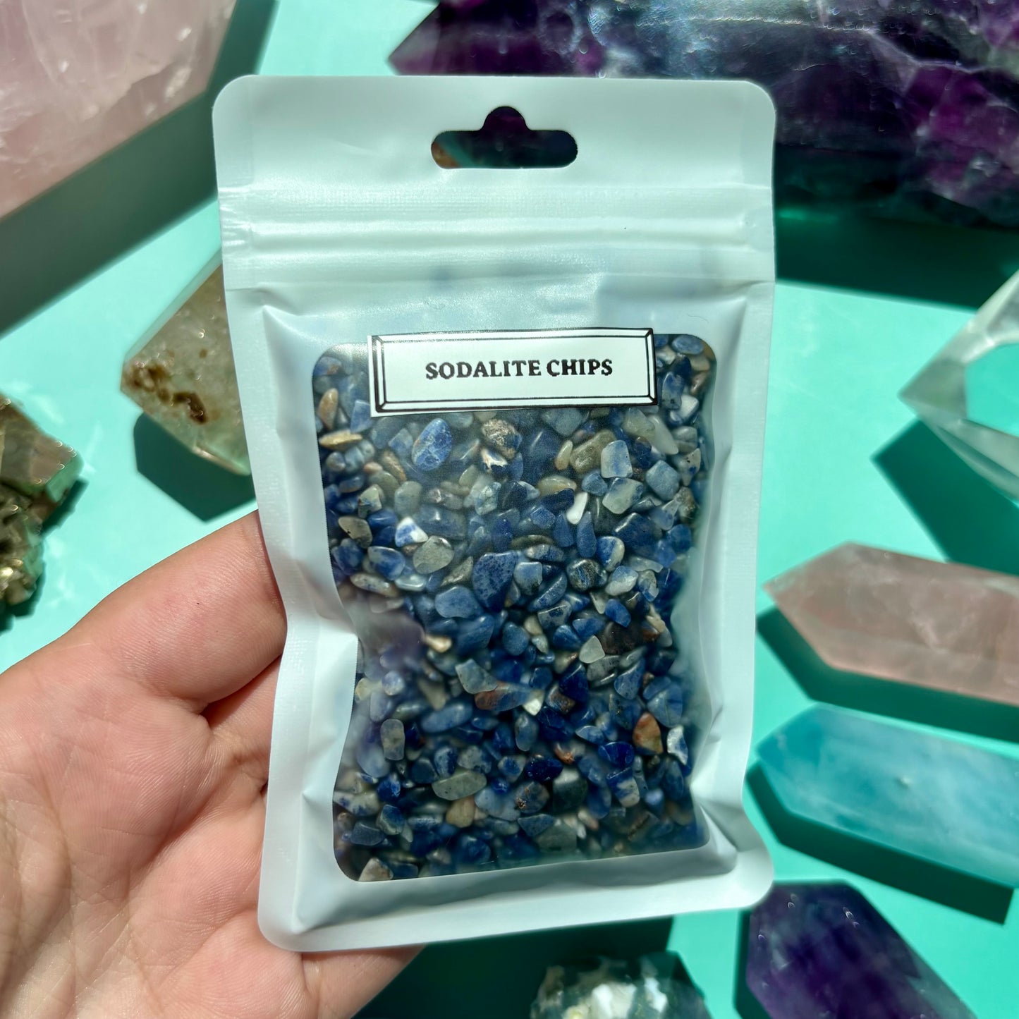 SODALITE CHIPS - (100g)