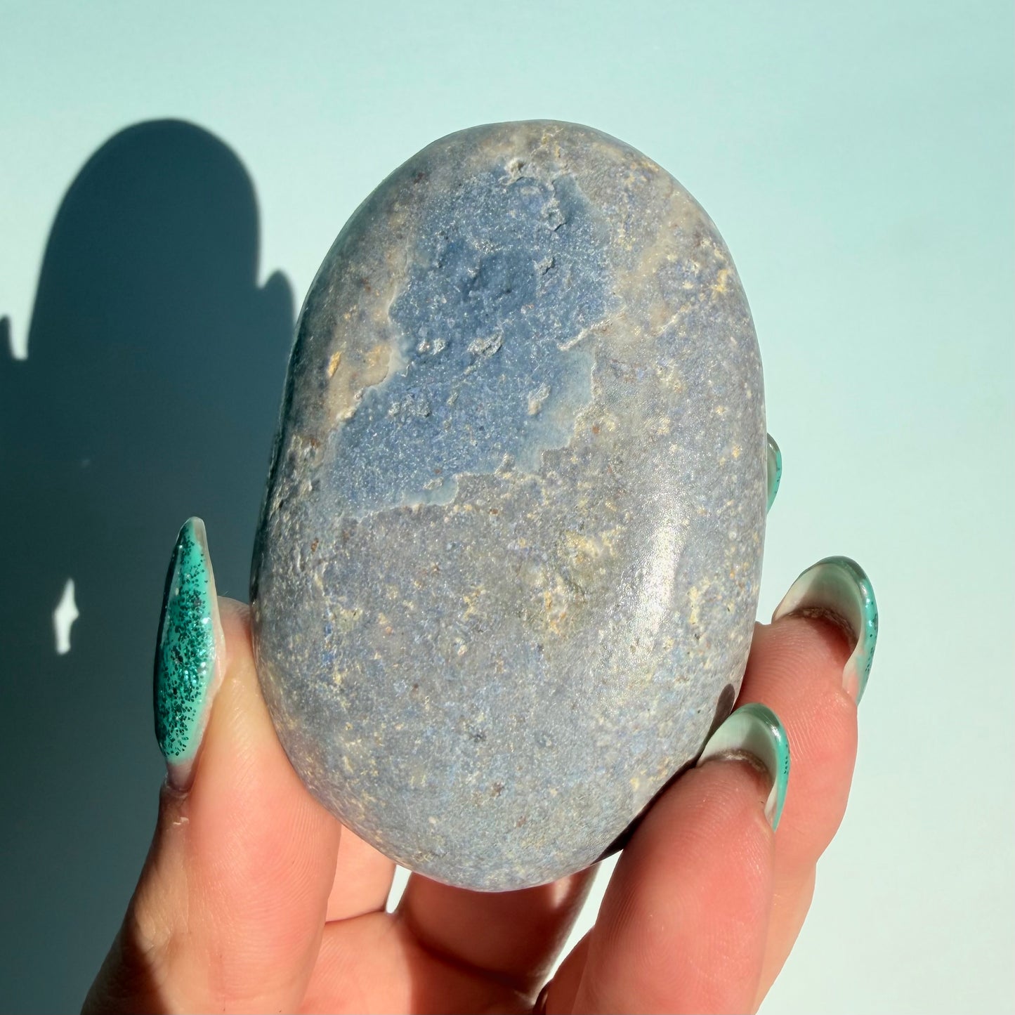 DUMORTIERITE PALMSTONE