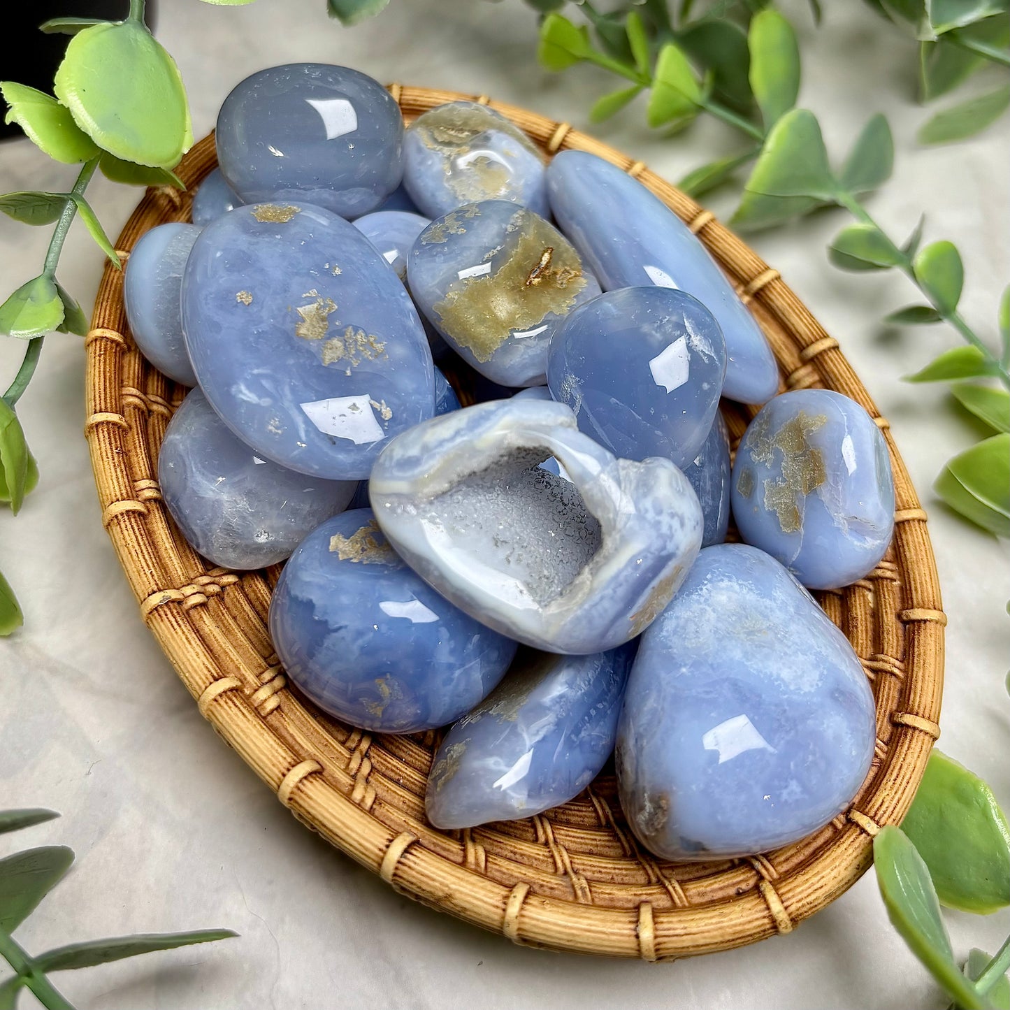 BLUE CHALCEDONY TUMBLE