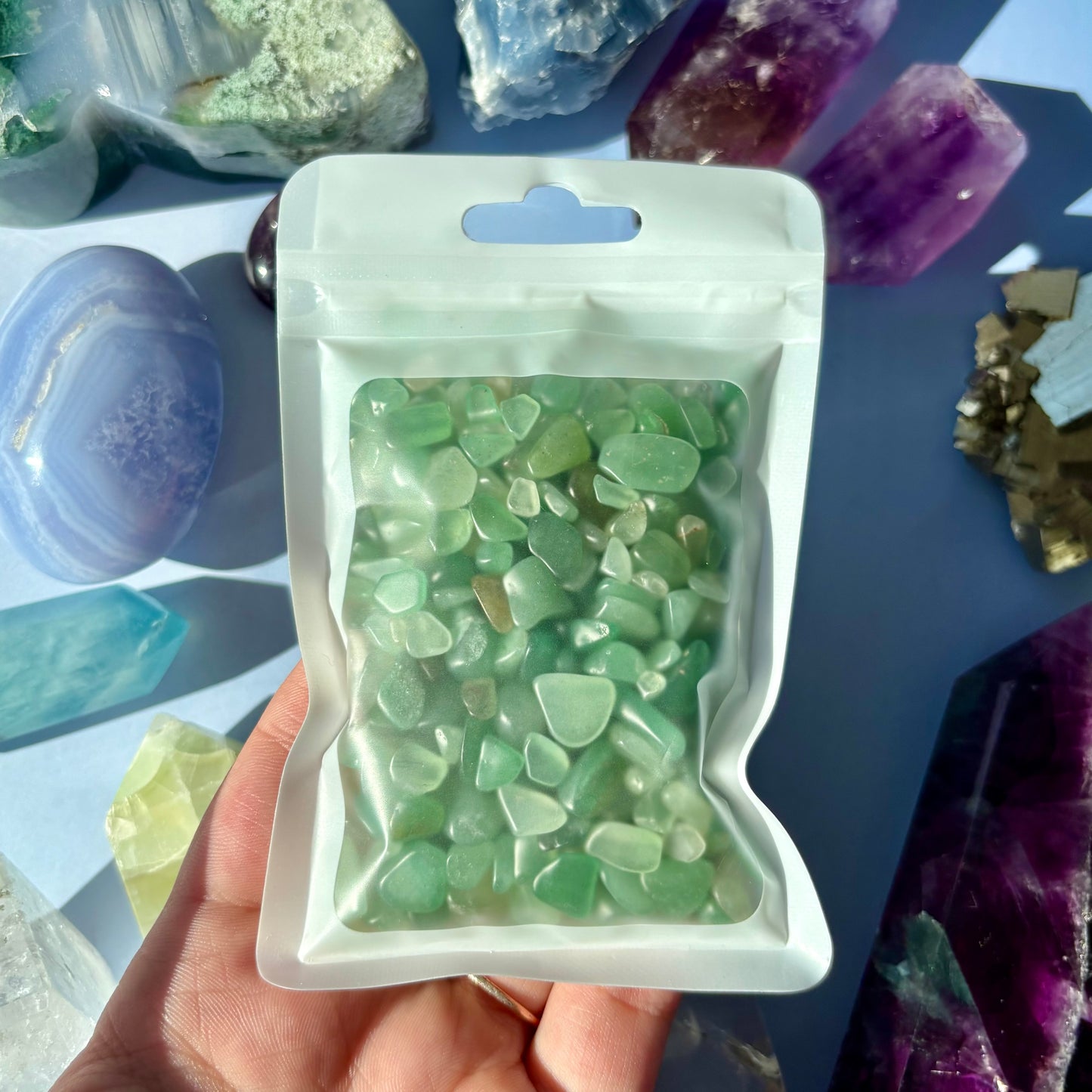 GREEN AVENTURINE CHIPS - (100 GRAMS)