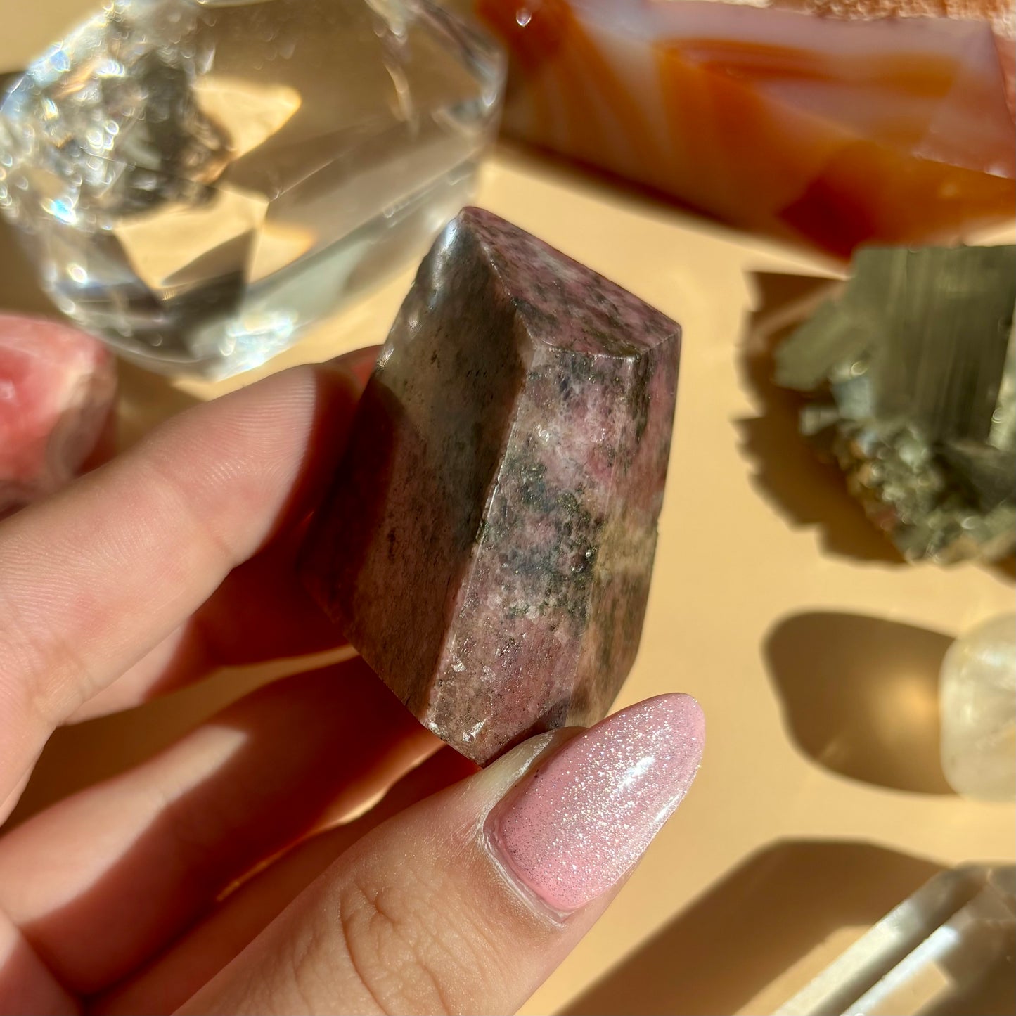 RHODONITE GUSHERS