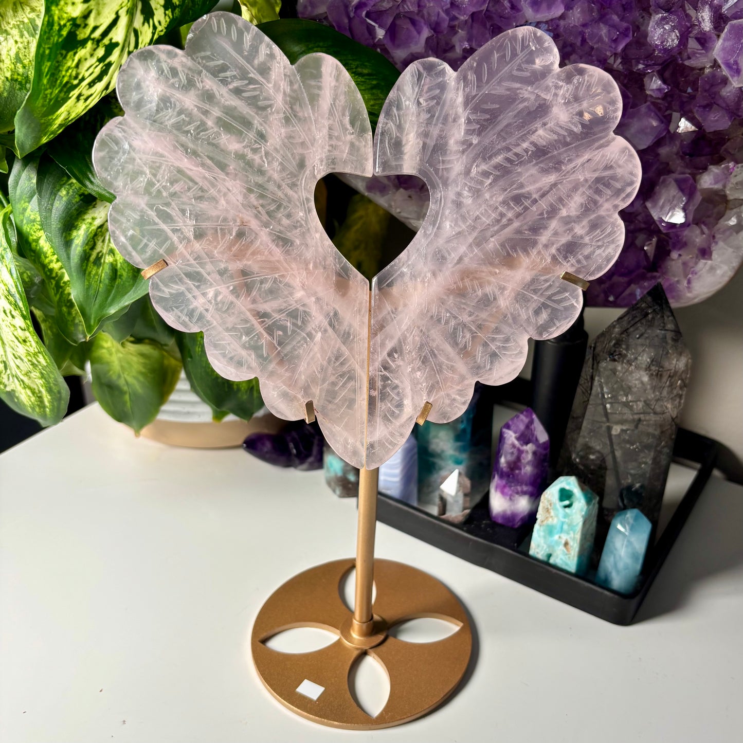 ROSE QUARTZ HEART ON STAND - 122