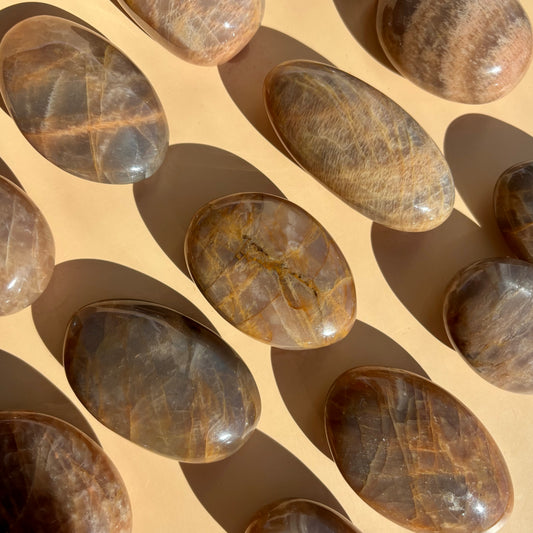 SUNSTONE MOONSTONE PALMSTONE