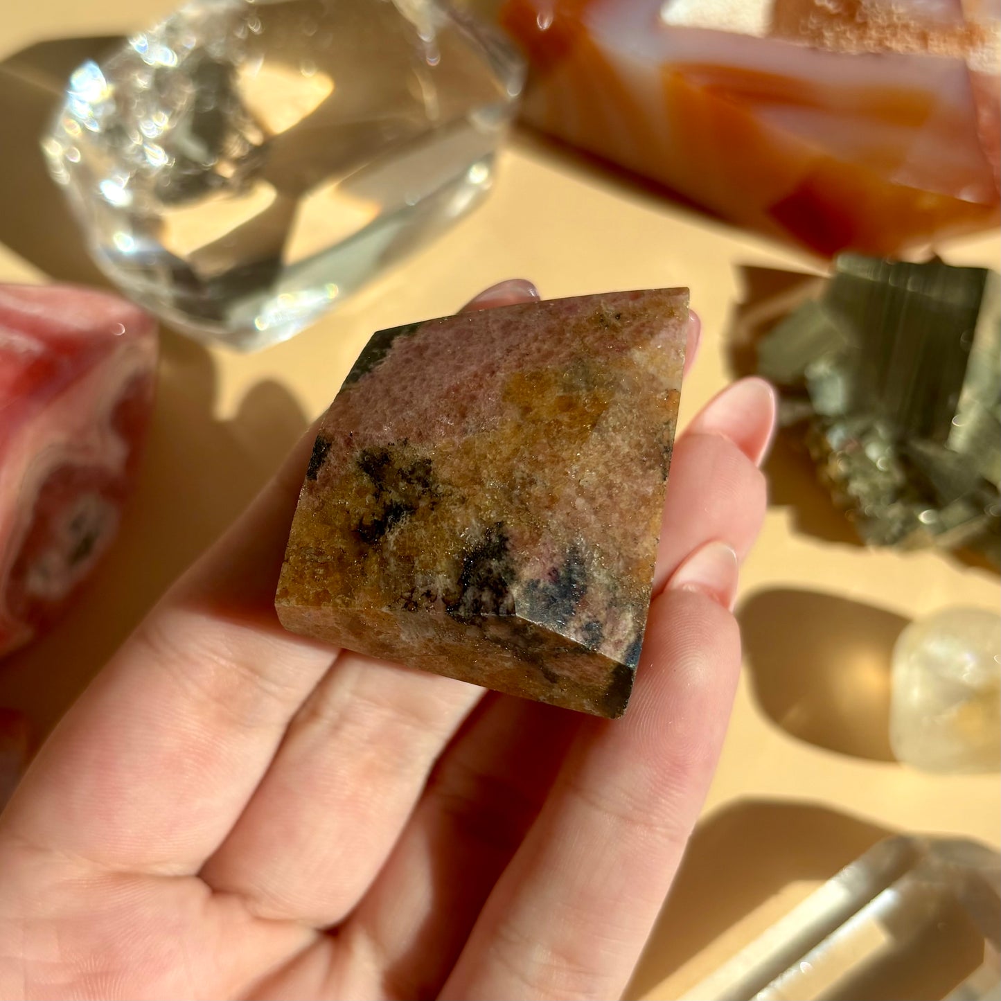 RHODONITE GUSHERS