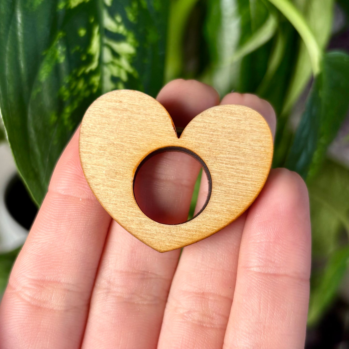 SPHERE STAND - HEART #2