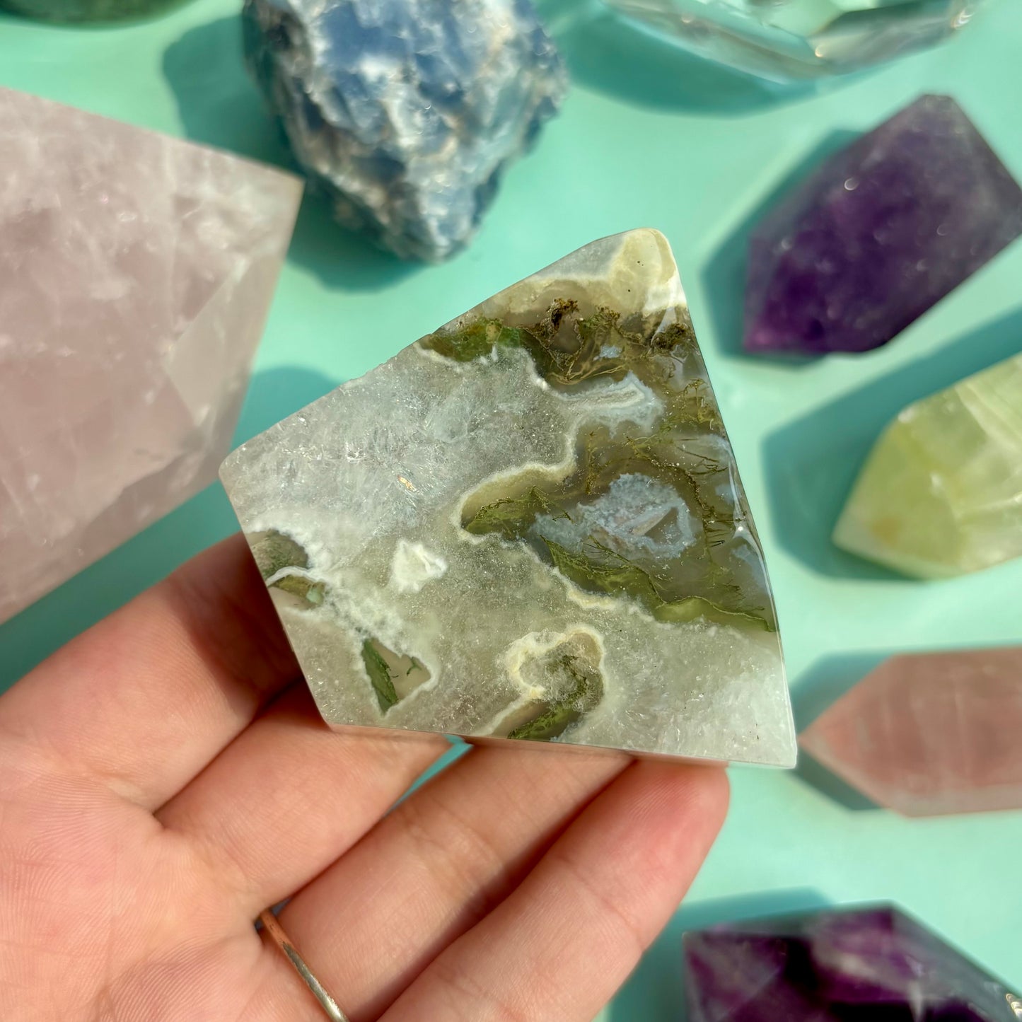 MOSS AGATE GUSHERS