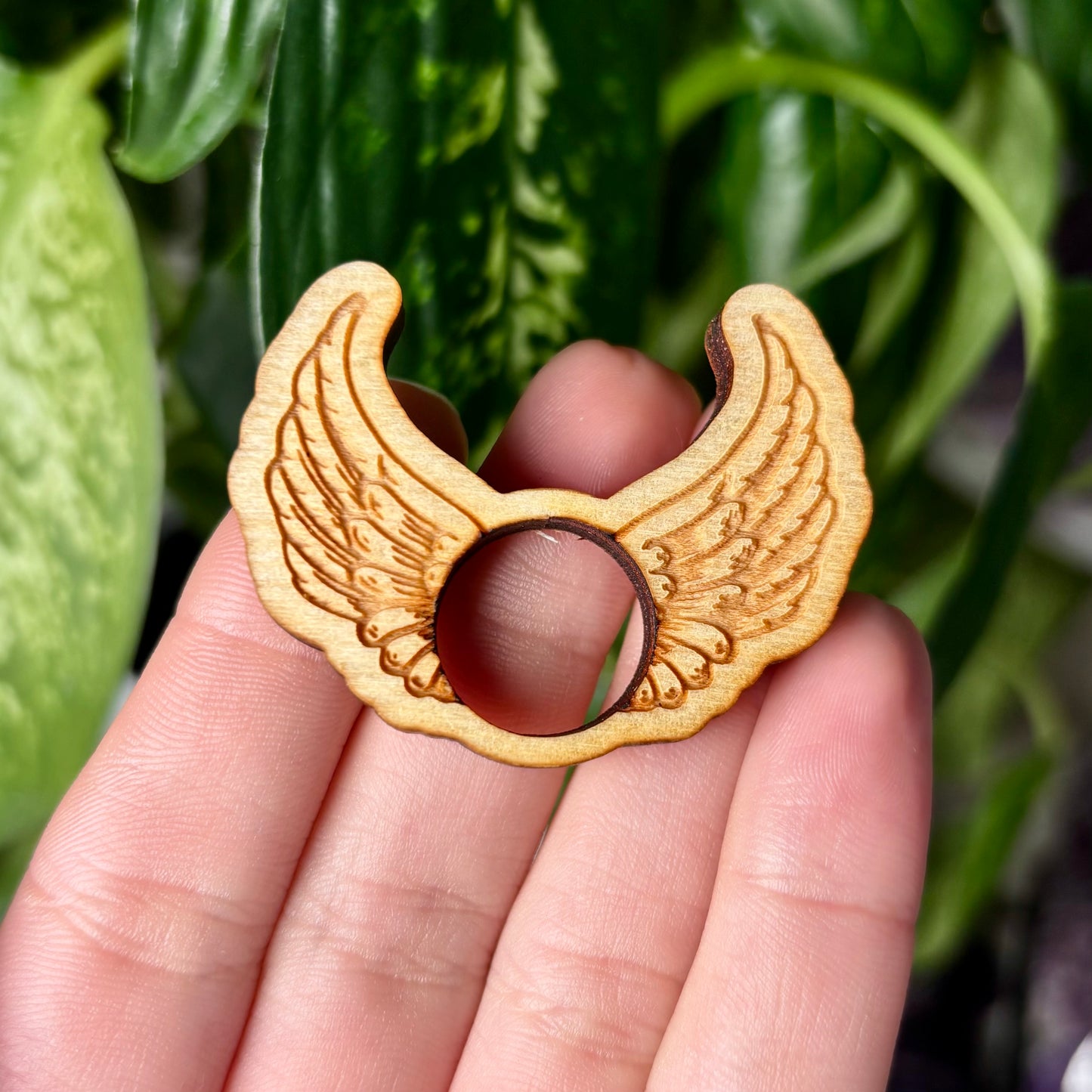 SPHERE STAND - ANGEL WINGS #2