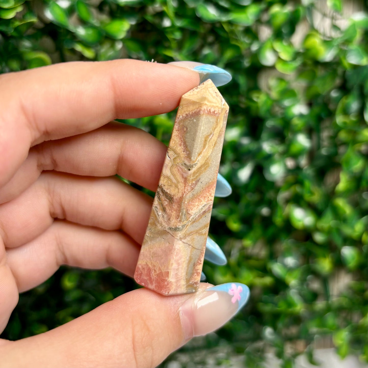 RHODOCHROSITE TOWERS