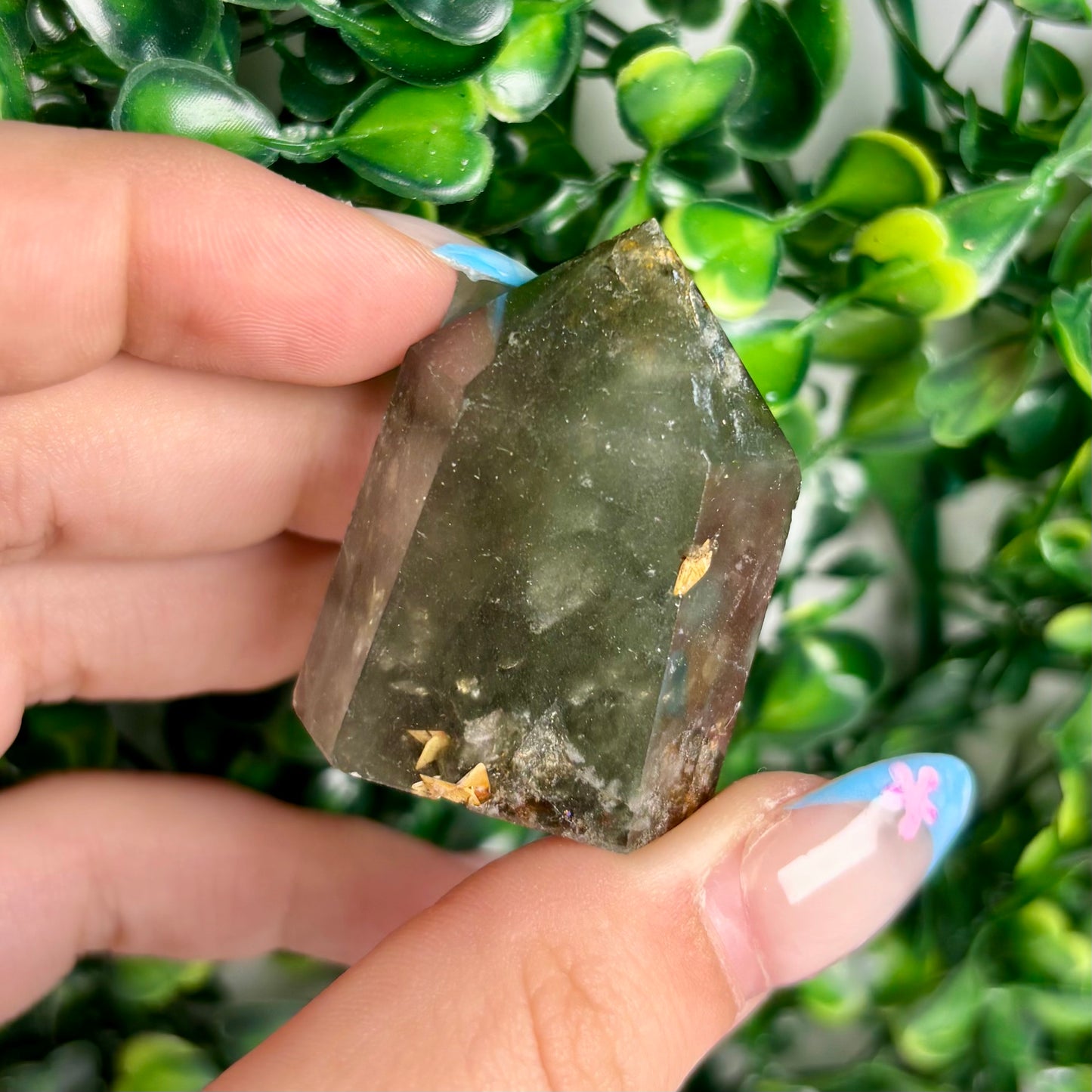 GARDEN QUARTZ TOWERS
