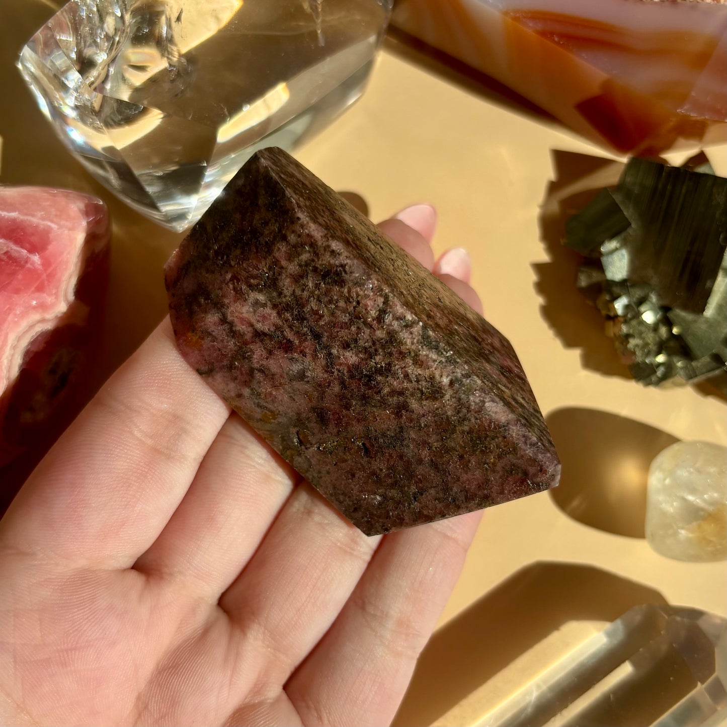 RHODONITE GUSHERS