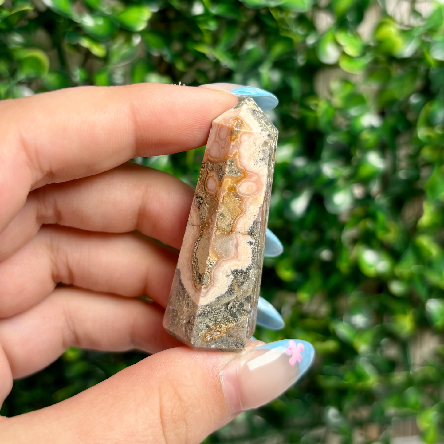 RHODOCHROSITE TOWERS