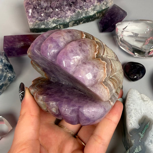 AMETHYST AND MEXICAN AGATE CLAMSHELL