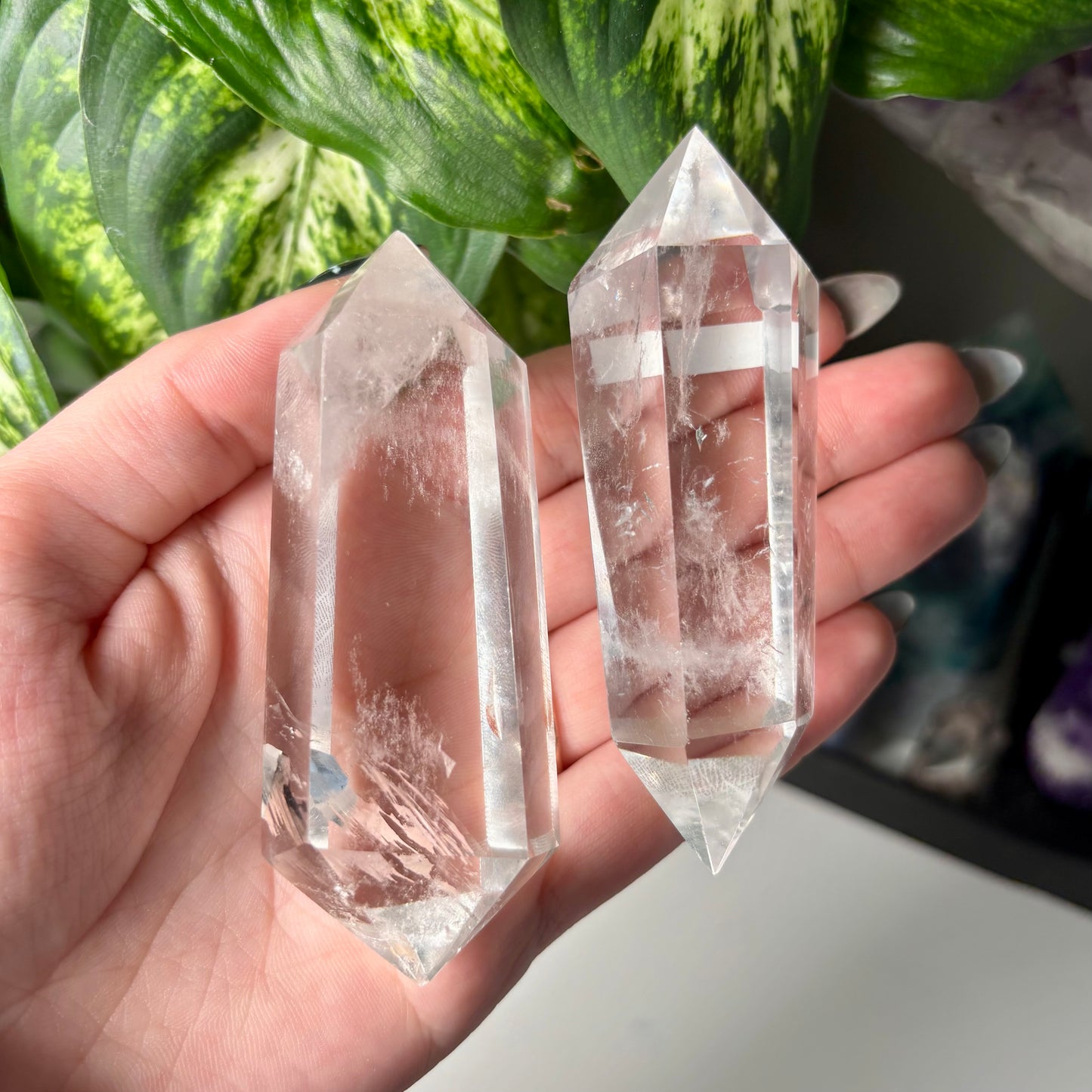 CLEAR QUARTZ DOUBLE TERMINATED POINTS