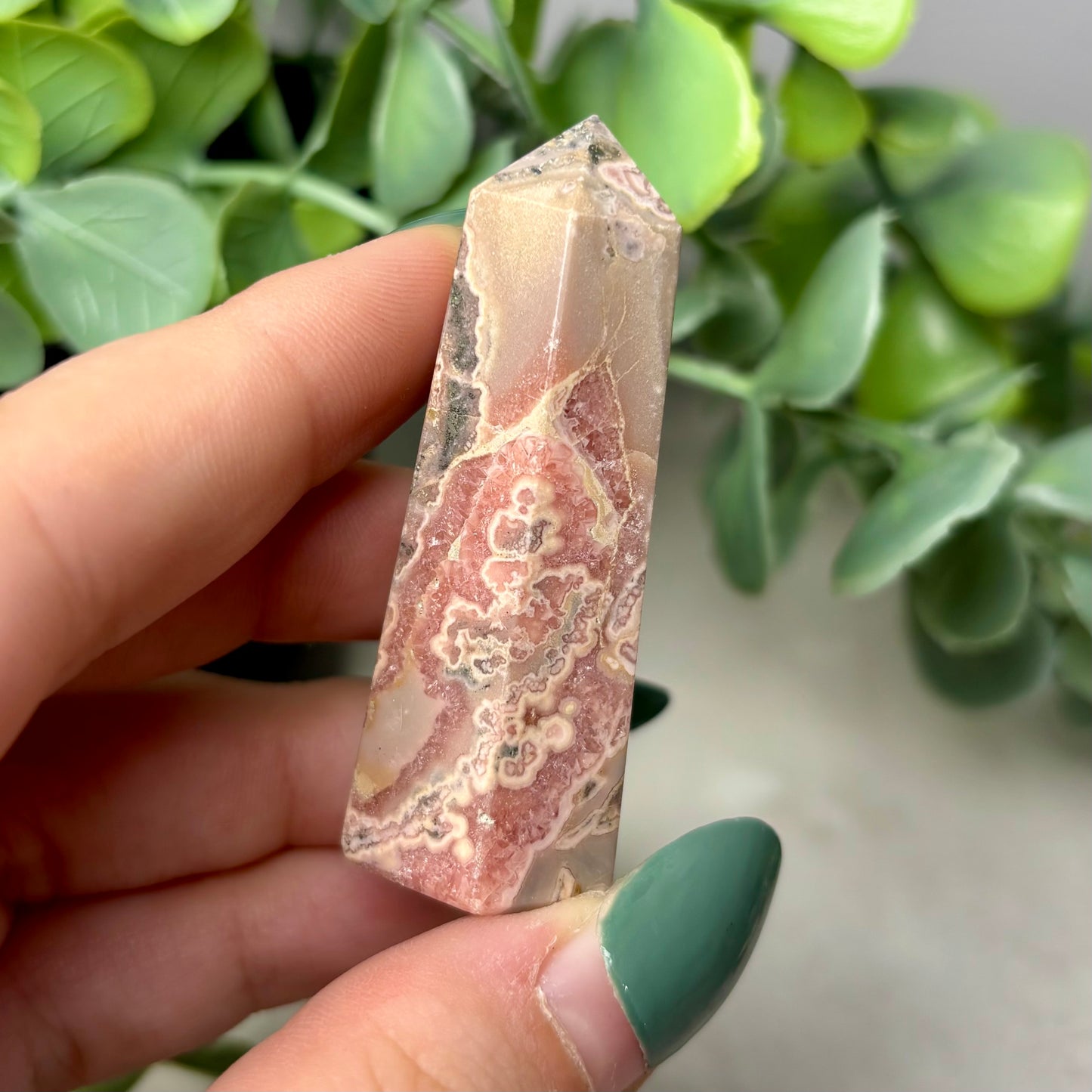RHODOCHROSITE TOWER