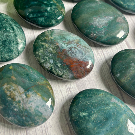 BLOODSTONE PALMSTONES