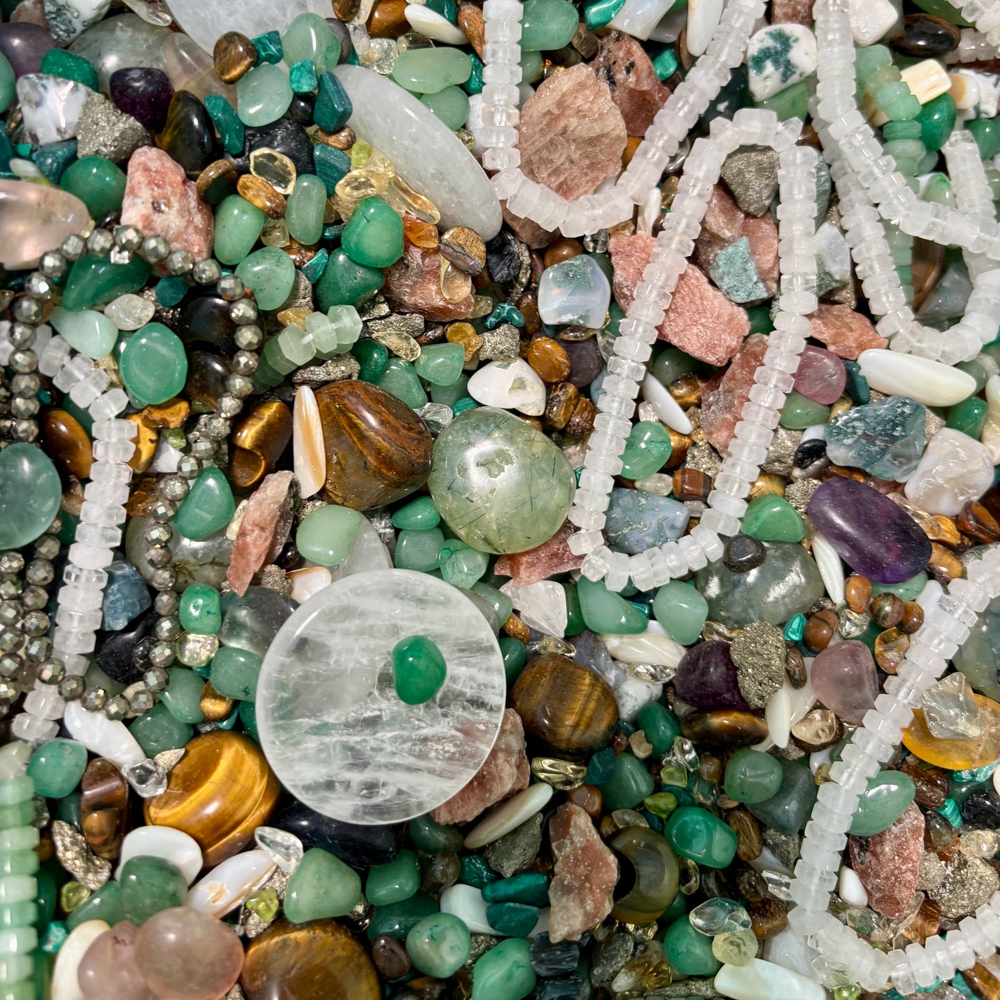 WEALTH CONFETTI MIX