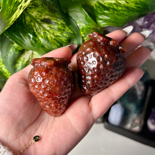 STRAWBERRY QUARTZ STRAWBERRY
