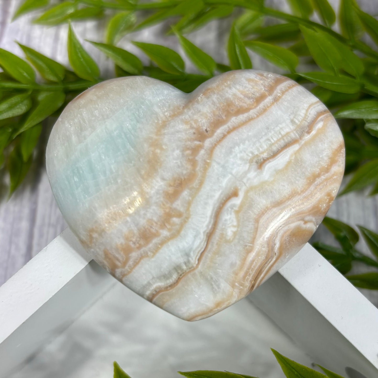 CARIBBEAN CALCITE HEART