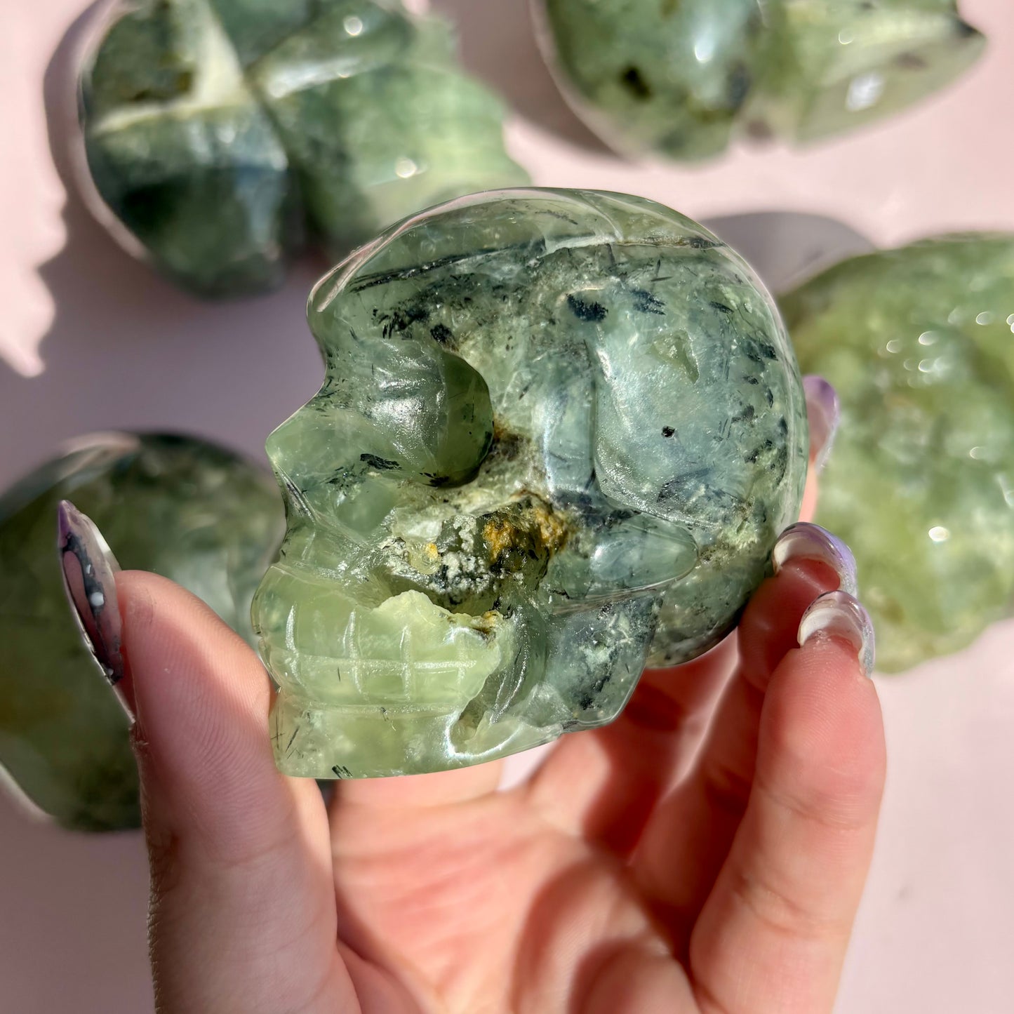 PREHNITE SKULLS