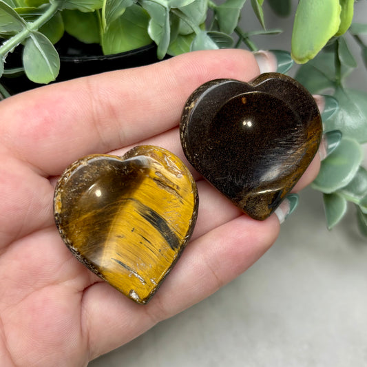 TIGERS EYE HEART WORRYSTONE