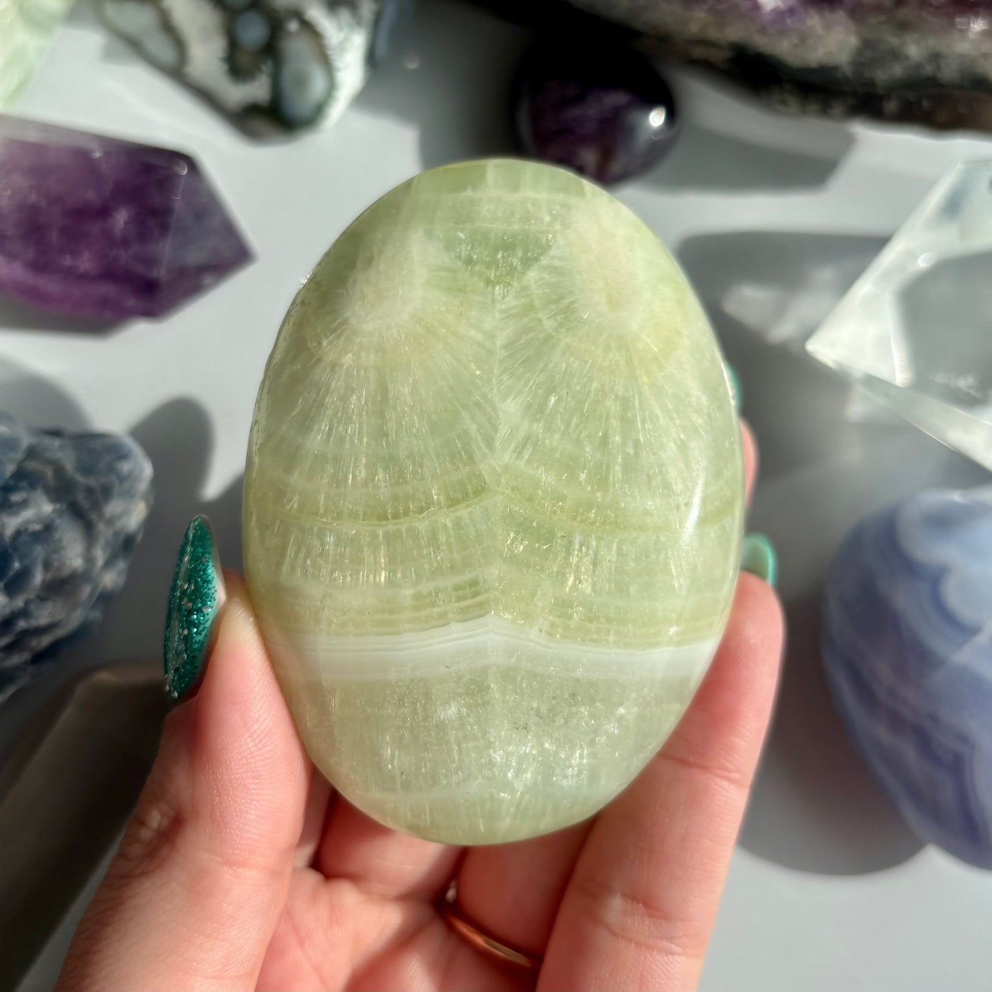 PISTACHIO CALCITE PALMSTONE