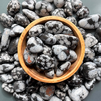 SNOWFLAKE OBSIDIAN TUMBLE