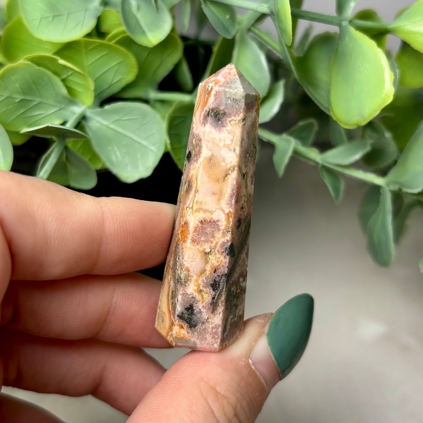 RHODOCHROSITE TOWER