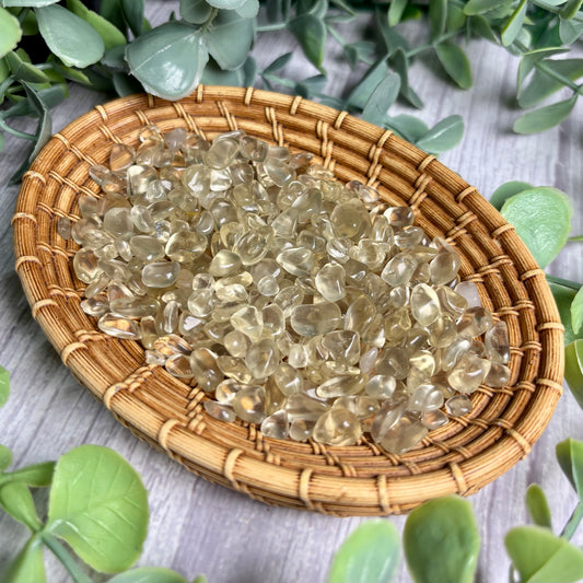 LEMON QUARTZ CHIPS - 100 GRAMS