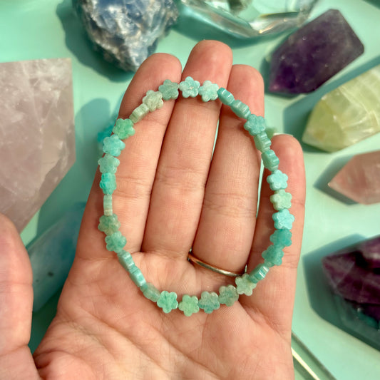 AMAZONITE FLOWER BRACELET