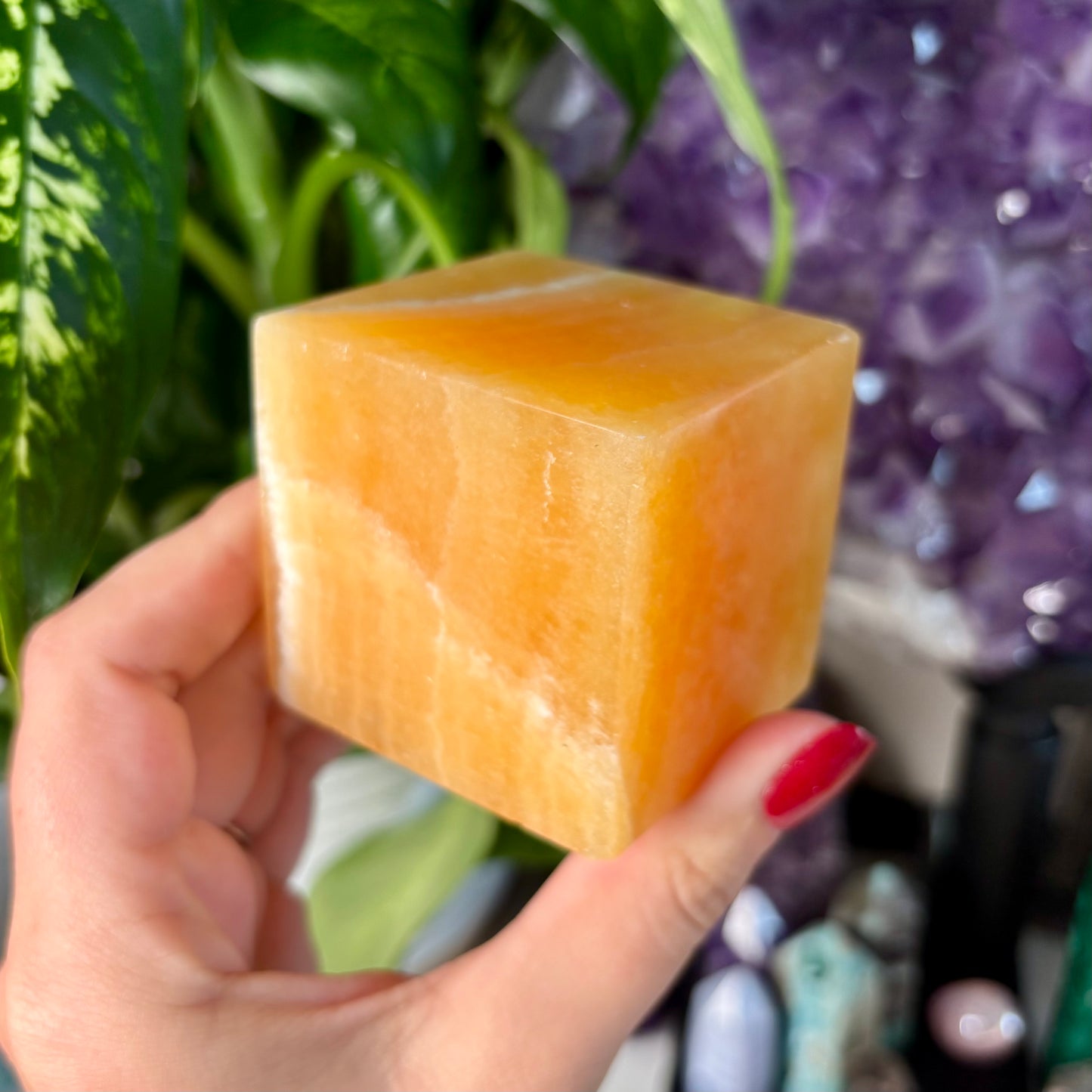 ORANGE CALCITE CUBES