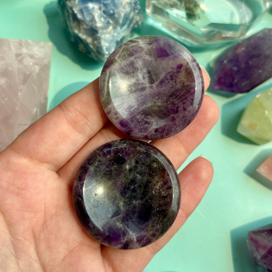 AMETHYST ROUND WORRYSTONE