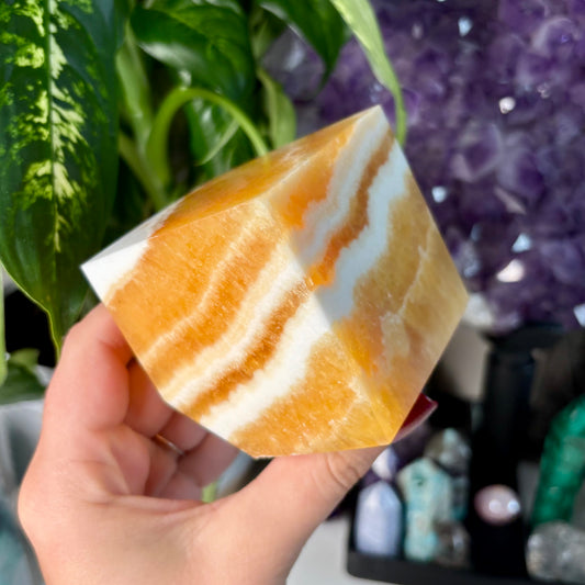 ORANGE CALCITE CUBES