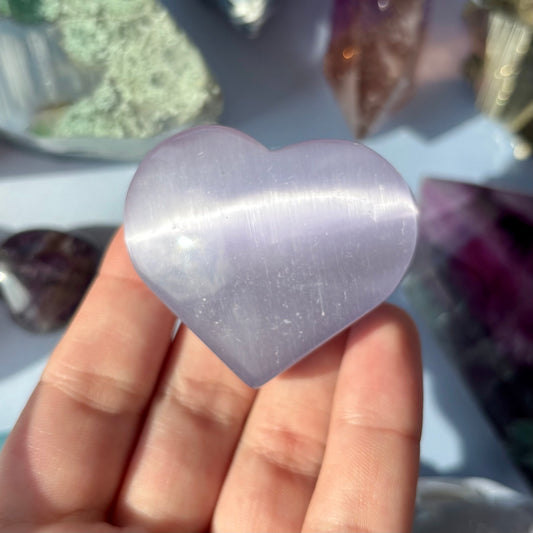 VIOLET CATSEYE GLASS HEART