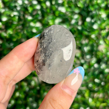 TOURMALATED QUARTZ PALMSTONES