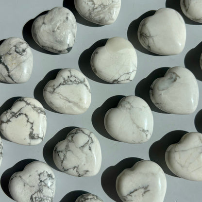 HOWLITE HEART
