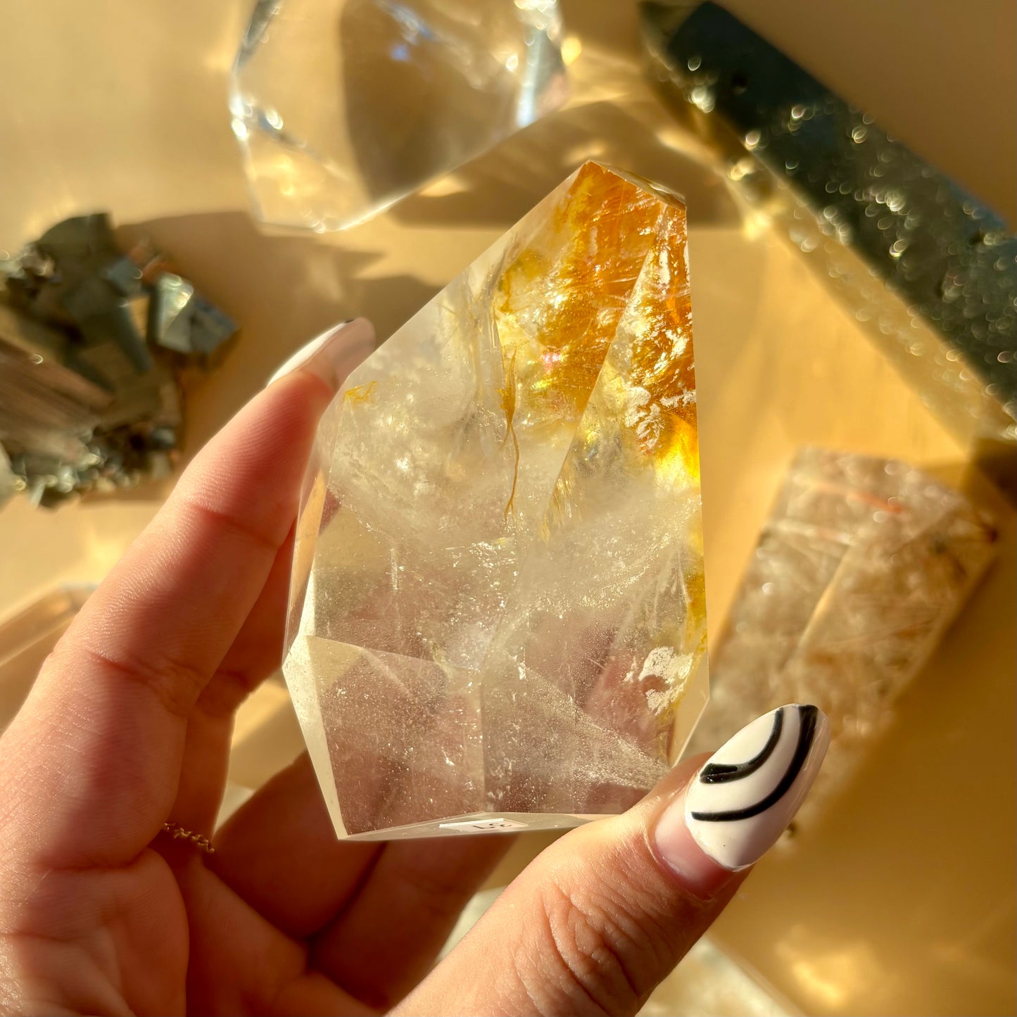 CLEAR QUARTZ FREEFORMS