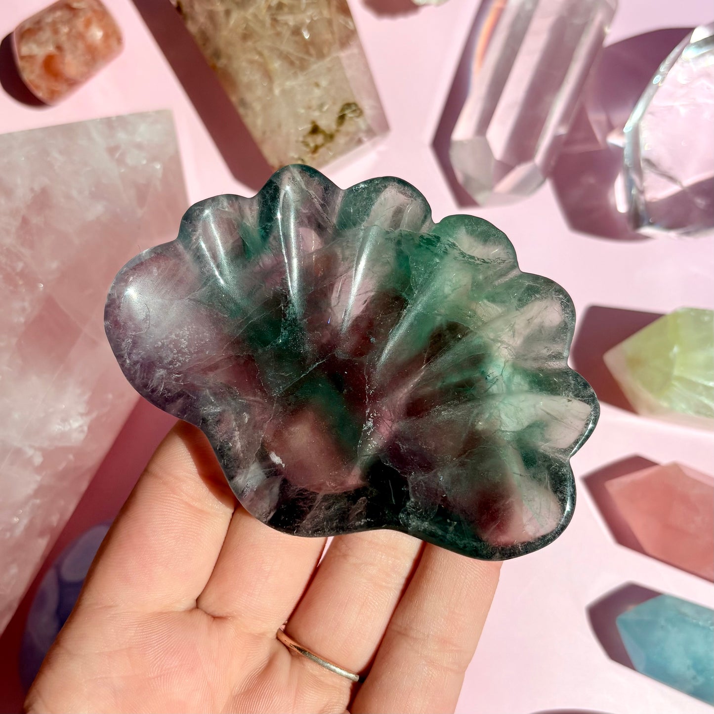 FLUORITE SHELL BOWL
