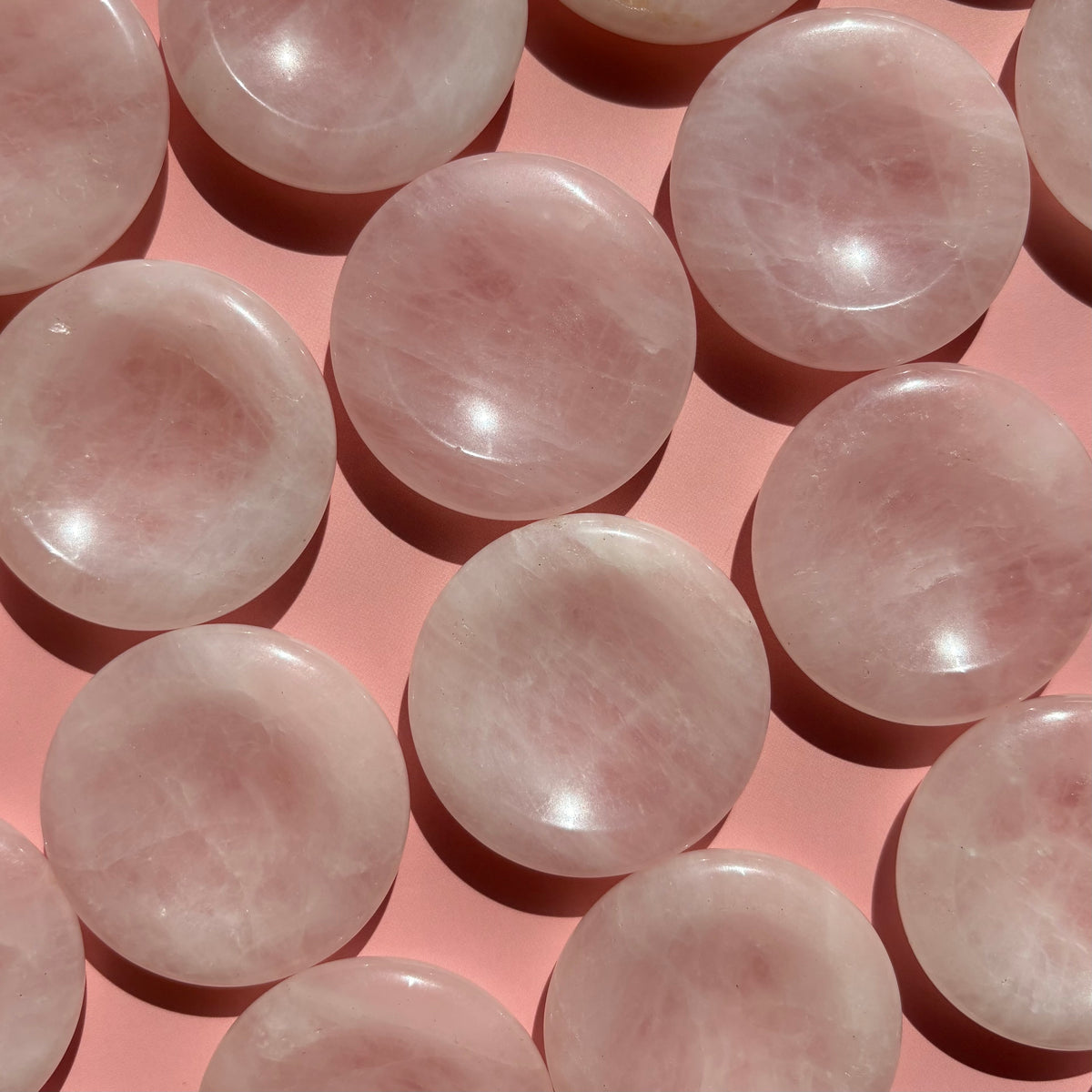 ROSE QUARTZ WORRYSTONE - ROUND