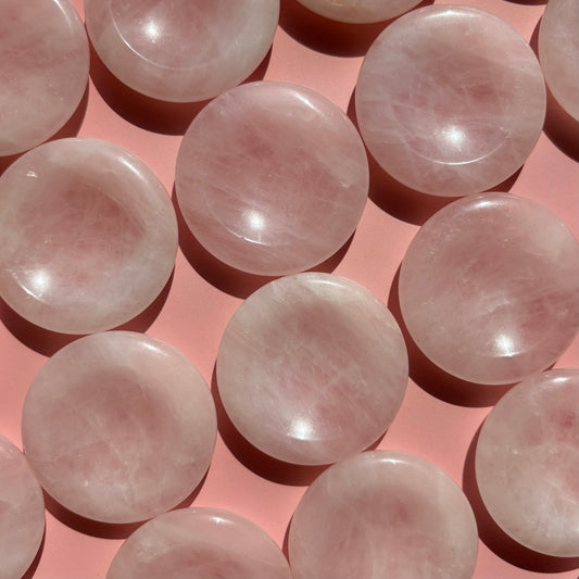 ROSE QUARTZ WORRYSTONE - ROUND