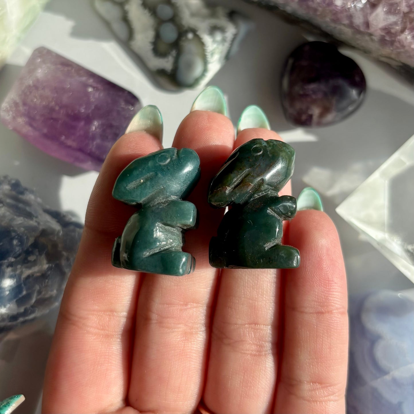 MOSS AGATE BUNNY