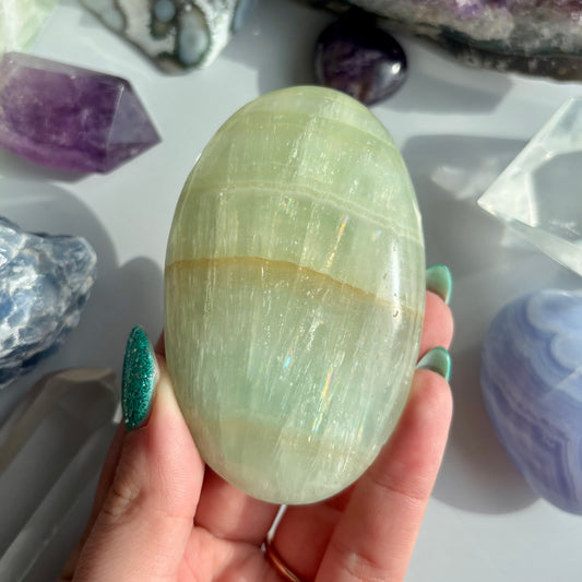 PISTACHIO CALCITE PALMSTONE